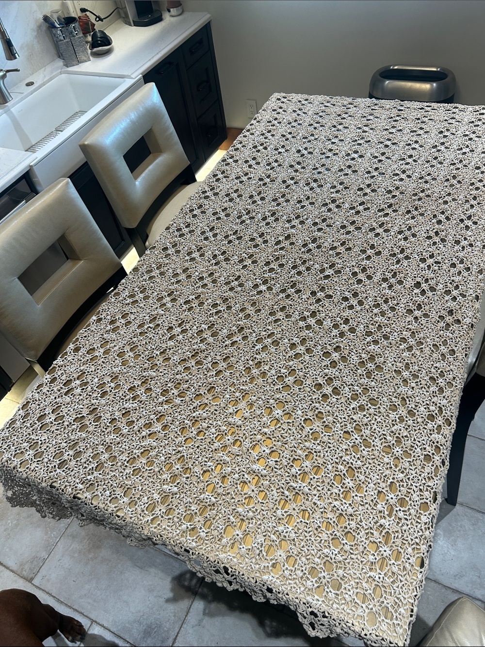 Vintage Cream Crochet Tablecloth - Elegant Openwork Design